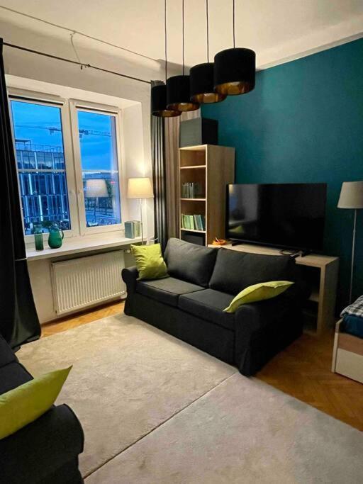 Super Square Metro X2 Fast Wifi 55'Tv Netflix Hbo Appletv+ Amazontv Apartment Warsaw Ngoại thất bức ảnh