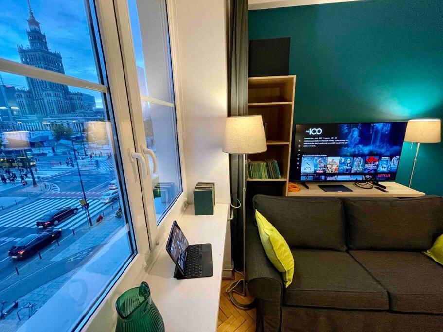 Super Square Metro X2 Fast Wifi 55'Tv Netflix Hbo Appletv+ Amazontv Apartment Warsaw Ngoại thất bức ảnh